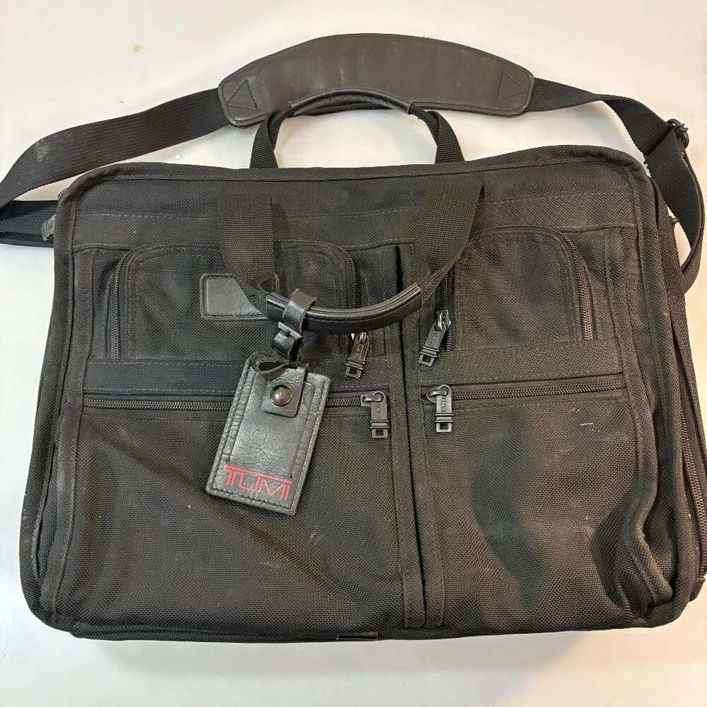 Tumi Black Ballistic Nylon Overnighter Briefcase 2671D3 Luggage Tag & Strap